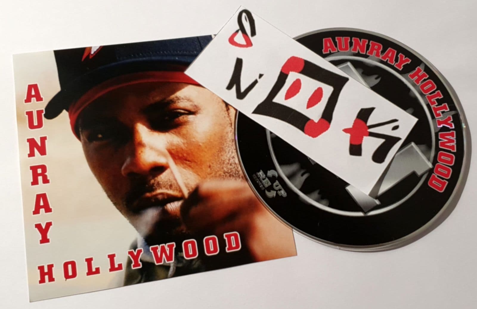 Aunray_Hollywood-Aunray_Hollywood-CD-FLAC-2001-SNOOK