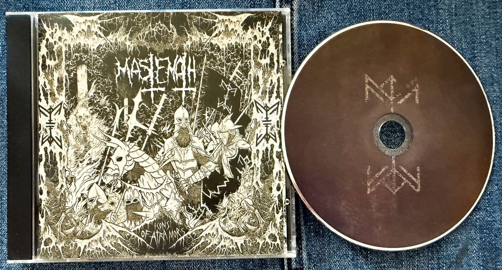 Mastemath-Icons_of_Atra_Mors-CD-2025-GRAVEWISH