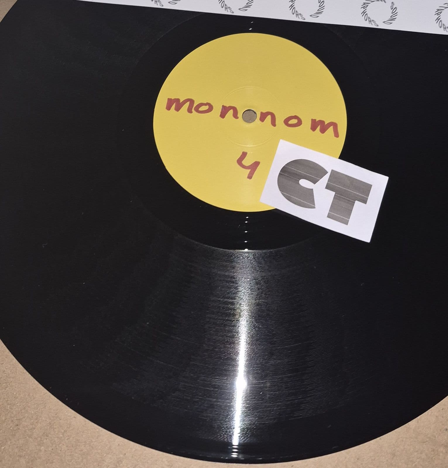 Robbert_Mononom-Mononom_4-_SM23-15_-VINYL-2026-CT